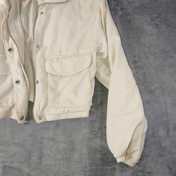 Abercrombie & Fitch Women S Preppy White Versatile Vintage Baddie Popover Jacket - Picture 6 of 14